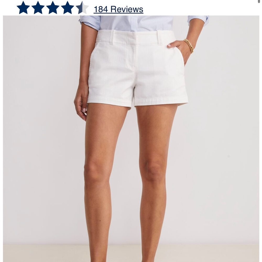 Vineyard Vines 3 1/2 White Shorts size 10
